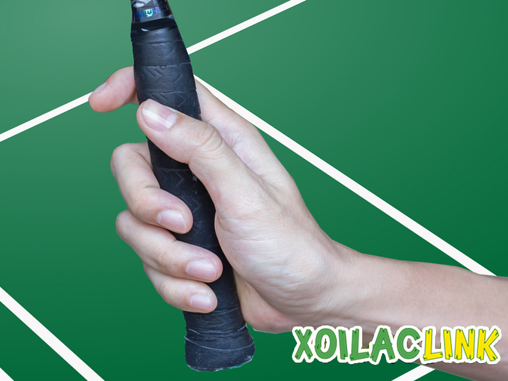 cam-vot-cau-long-chuan