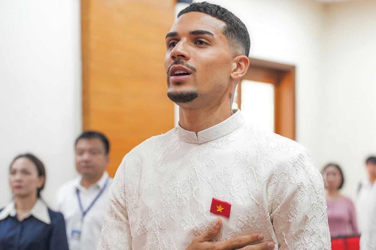 Hoàng Hên chính thức ra mắt Hà Nội FC với tư cách nội binh