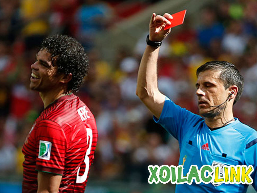 pepe-tung-duoc-vi-la-do-te-trong-gioi-bong-da